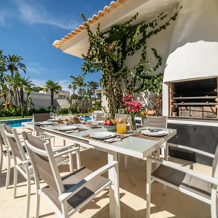 Villa Aroeira I